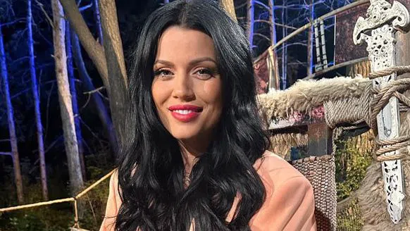 Ралица Паскалева била бунтарка с червена коса.