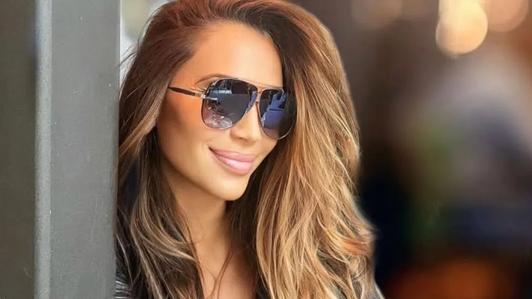 Ивайла Бакалова в обработен кадър.