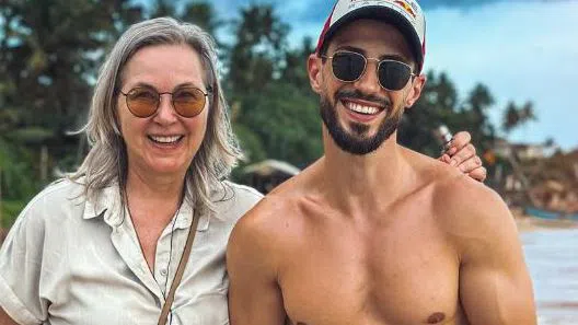 Наум Шопов с майка си М. Станишева