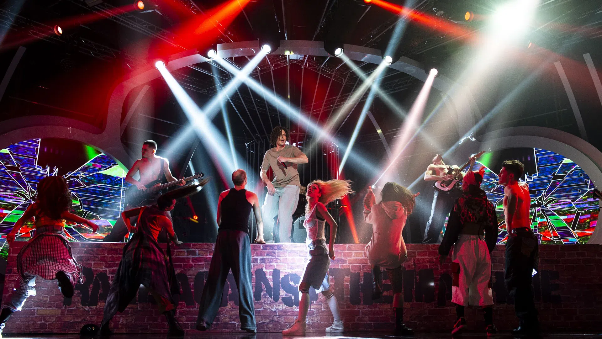 Николаос Цитиридис обича метъла и не случайно влезе в такъв образ, донесъл му първа победа в Капките.