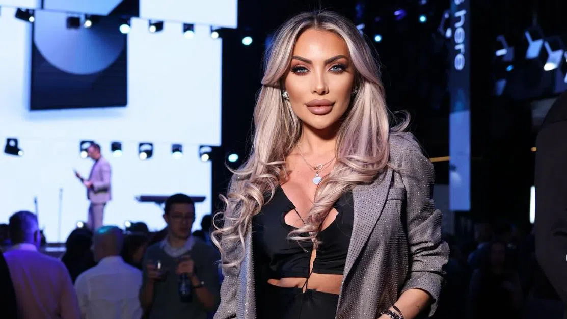 Карен ще тренира Златка Райкова на корта.