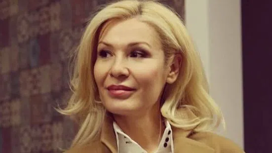 Гала не се шегува, когато вдигне мерника.