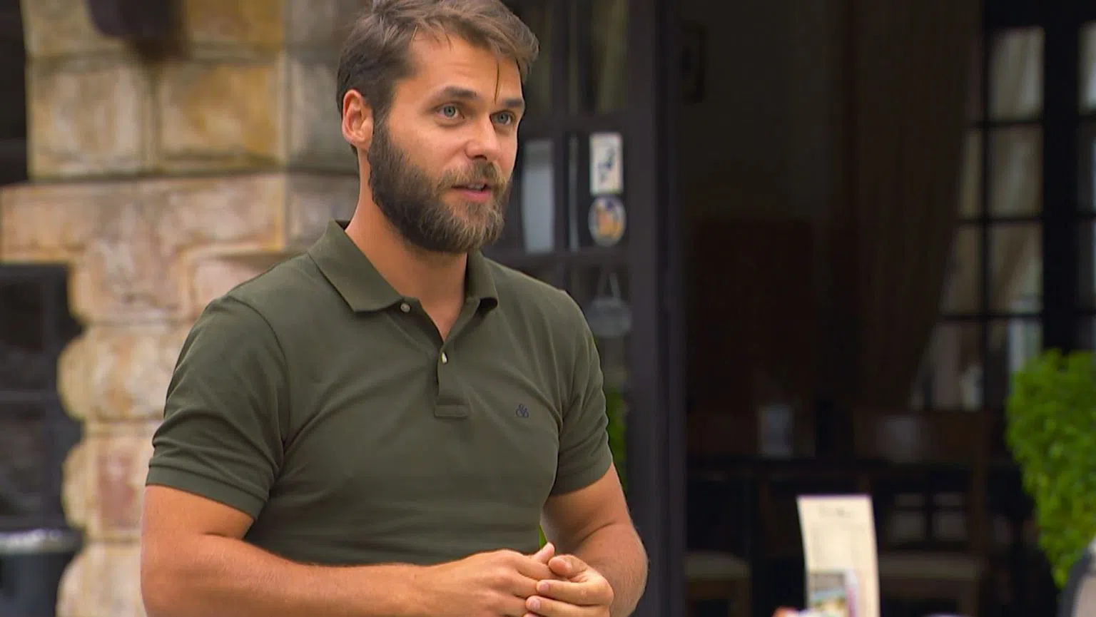 Алек Младенов