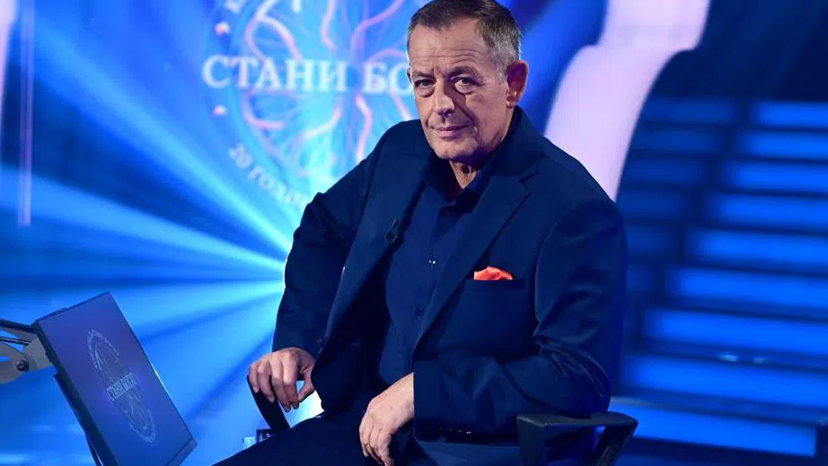 Билалов иска да прегърне бившия журналист.