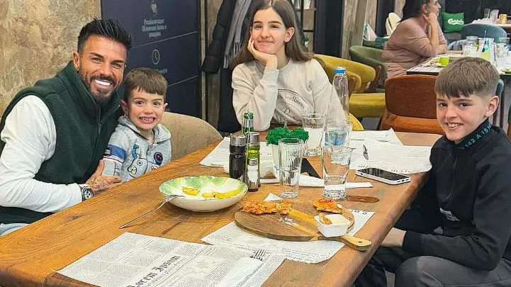 Благой с три от четирите си деца