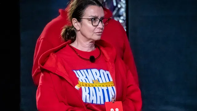 Поли