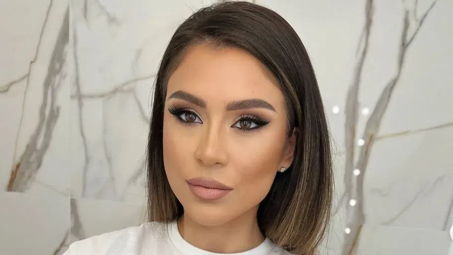 Ася Капчикова загуби баща си, който имаше тежко заболяване.