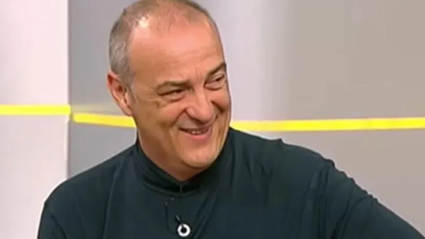 Краси Радков също напира за стола.