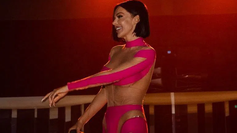 Галена бе супер секси преди месеци, но днес не е така.