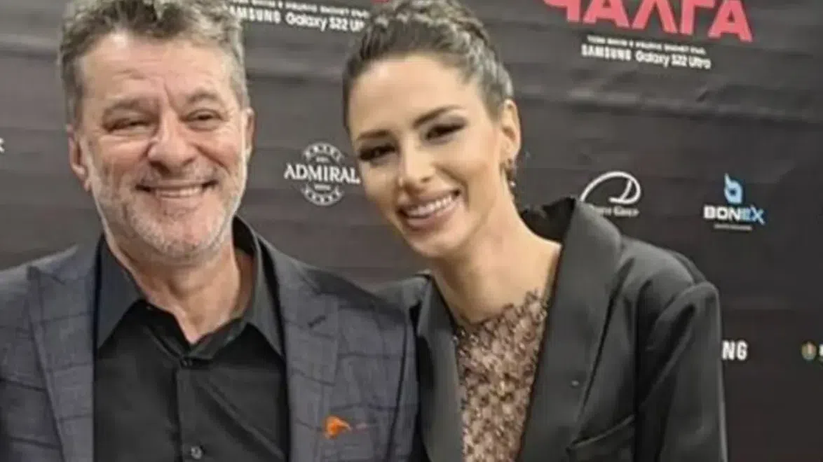 Засега нито Цвети Стоянова, нито Куката са коментирали слуховете за бебето.