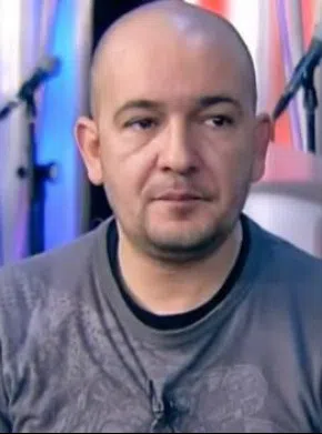 Шоуто на Слави