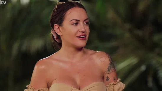 На Анна-Мария не й е скучно след края на "Ергенът".