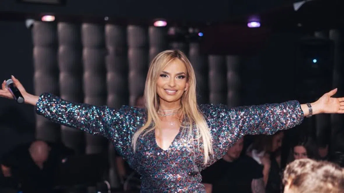 Малина е на 58, които трудно можем да й дадем.