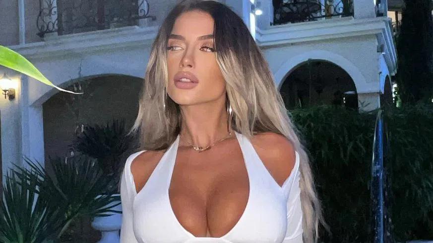 Тита иска да пее за любов, а това нямало как да стане в рапа.