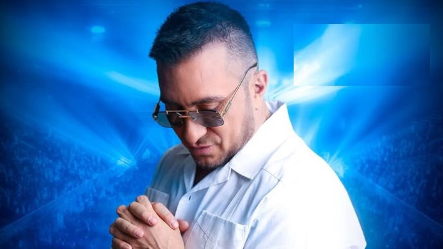 Коцето се майтапи с неприятната случка, заради която бе на косъм да му вземат книжката.