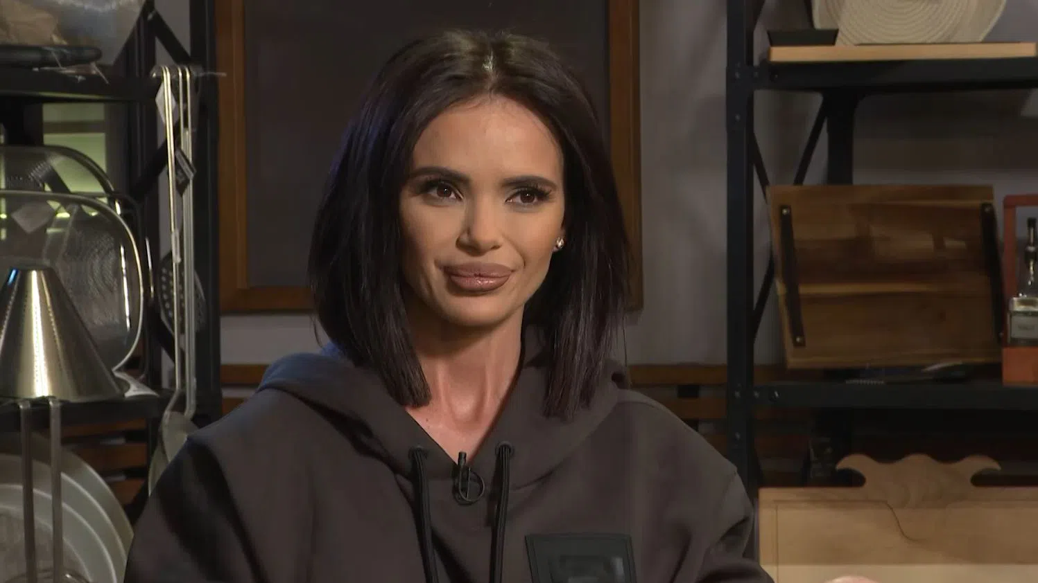 Мария  ще се опита да съживи заспалата си кариера.