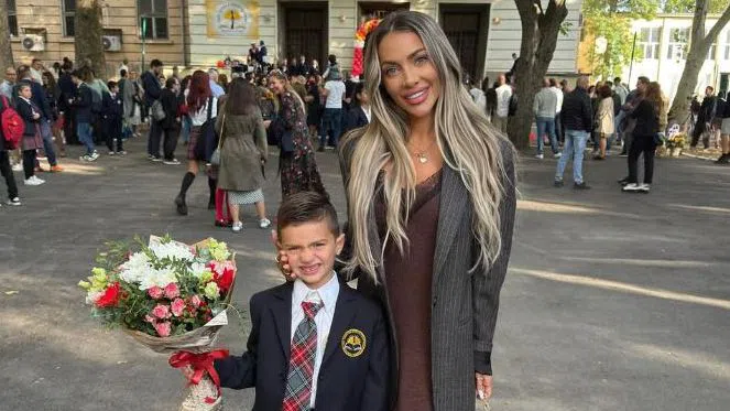 Златка Райкова с първолака Благой