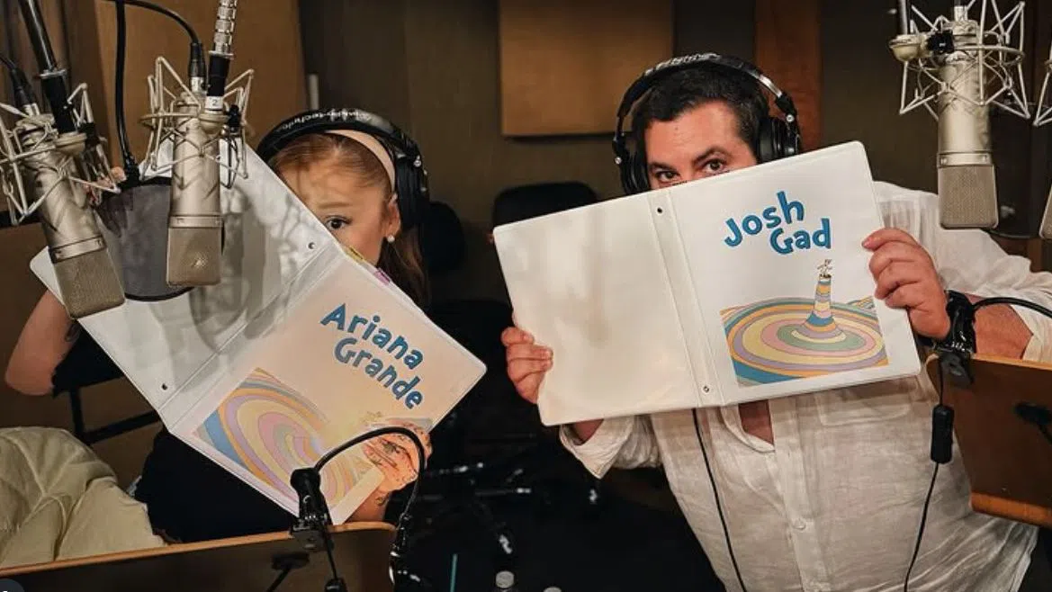 Ариана Гранде и Джош Гад се събраха за нов проект.