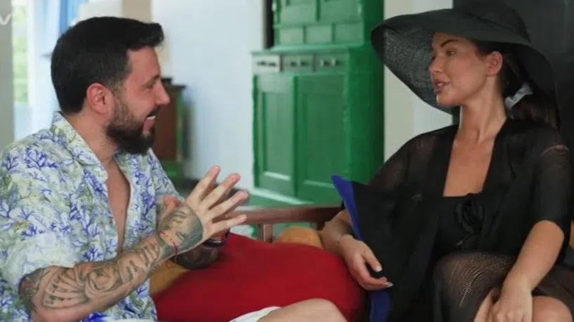 Косара разгаворя с Мартин