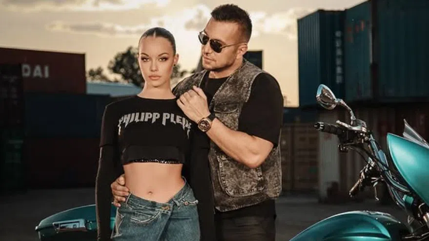 Константин лансира дъщеря си Мариана в попфолка.