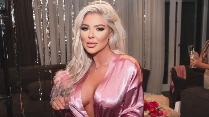 Андреа на партито