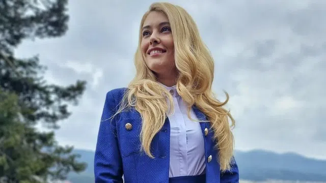 Ева Веселинова отпразнува втория рожден ден на близнаците.