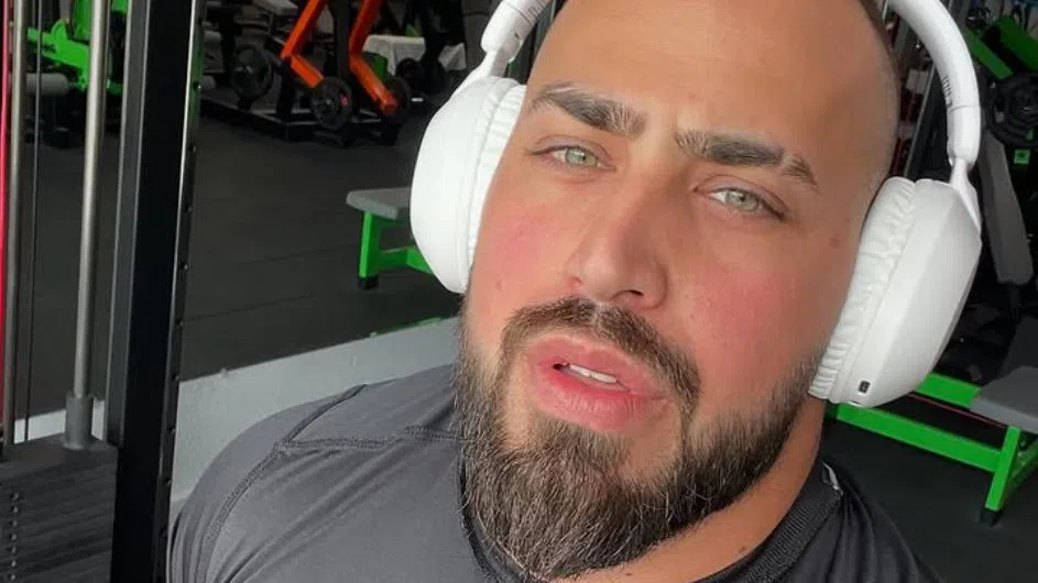 Виктор не може да си намери своята Беба.