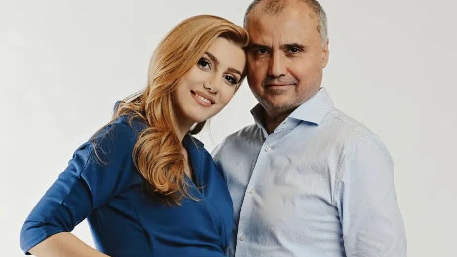 Евгени Димитров и половинката му Виктория Готева.