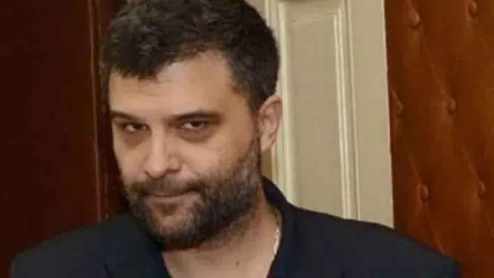 Бохемът Тодор Славков ни напусна на 54.