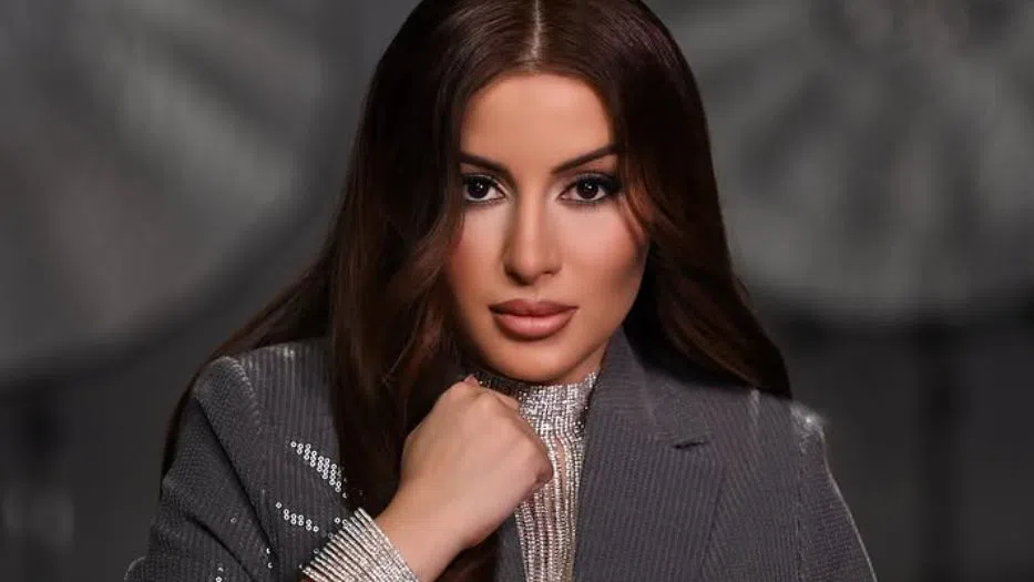 Мелинда Христова е дъщеря на популярния в миналото фолк изпълнител Хари Христов.