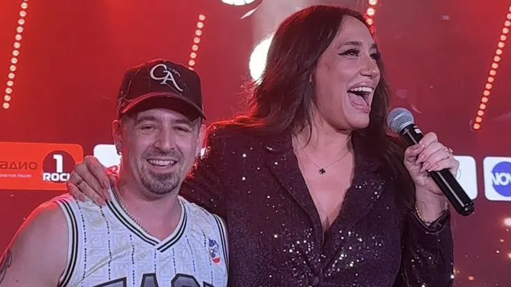 Мария Илиева е като четвъртия член на бойбандата от 90-те East 17.