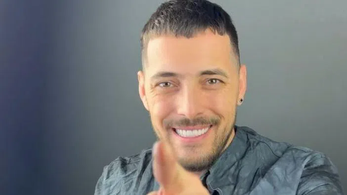 Марио показа новата си усмивка