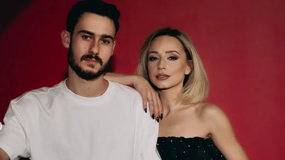 Антоанет Пепе дари с дъщеря Иво Карамански в края на юли.