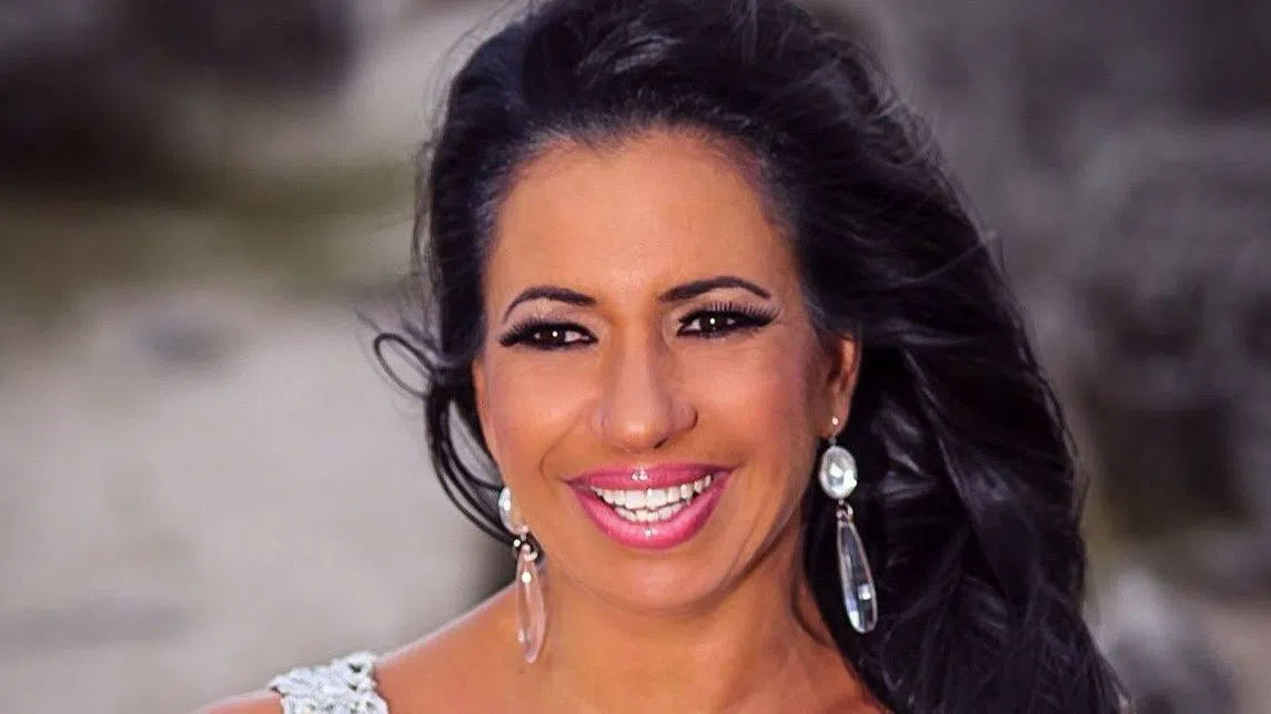 Анита Мейзер била доста зле след спукан силиконов имплант.