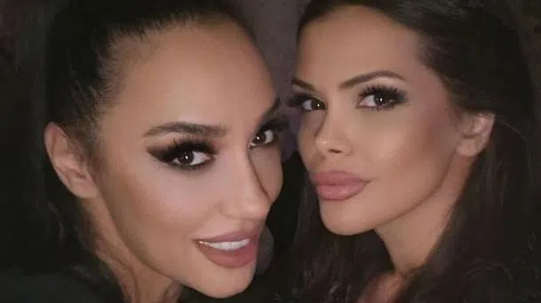 Мария и Преслава пели заедно на затворено парти.