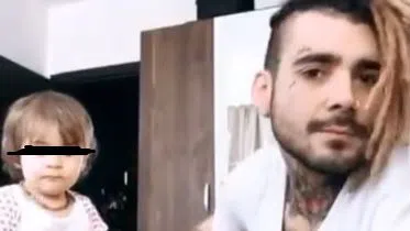 Венци Венц обича да се рисува по него.