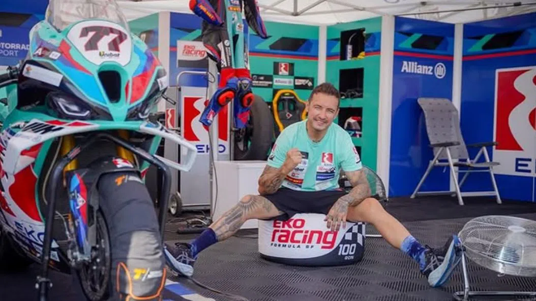 Защо Мартин Чой крие бащинството?