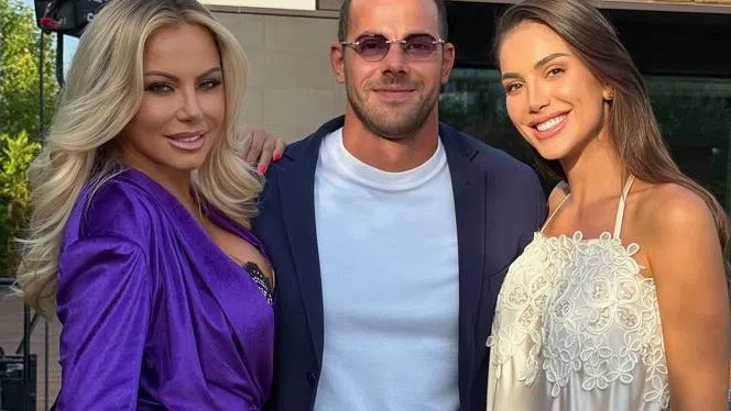 Алекс Богдански с Мартин и Камелия