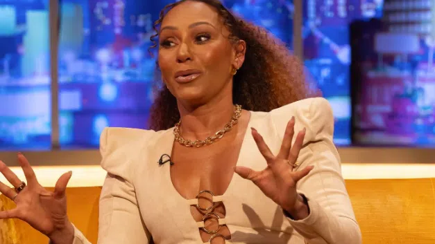 Мел Би призова жените да не крият реалната си възраст като даде пример с колежката си от "Спайс гърлс".