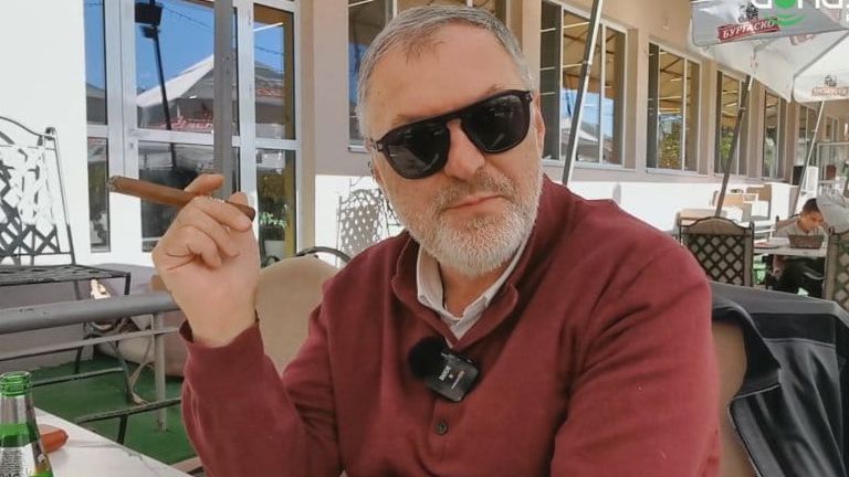 Стойчо Розата от "Съни бийч" почина, но ще го гледаме напролет