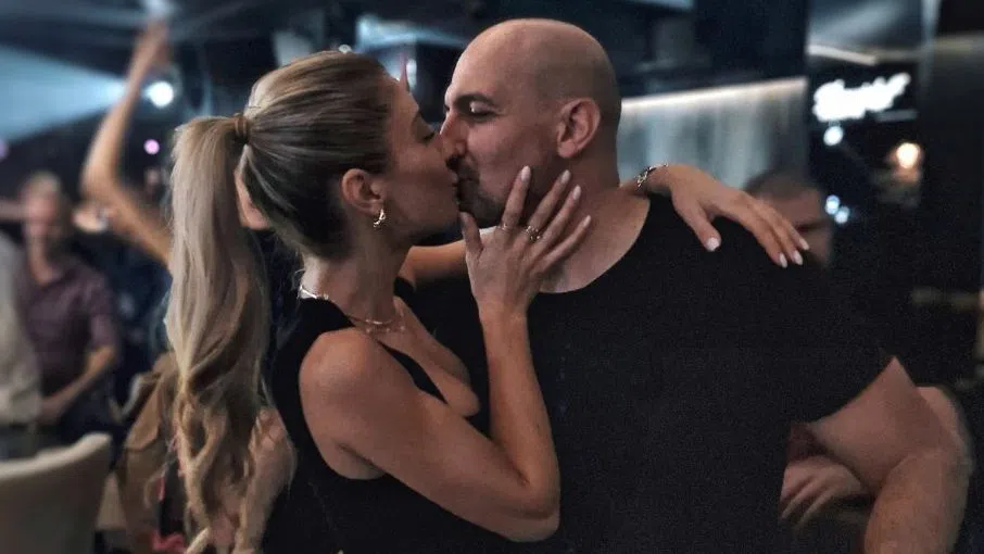 Димитър Морунов и чаровната Мелани.