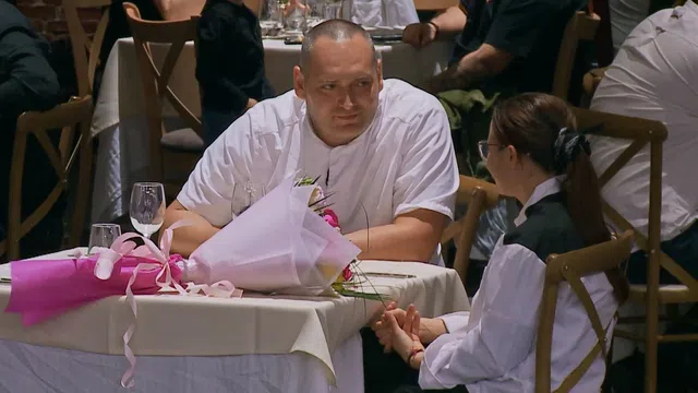 Отново море от любов в Hell's Kitchen.