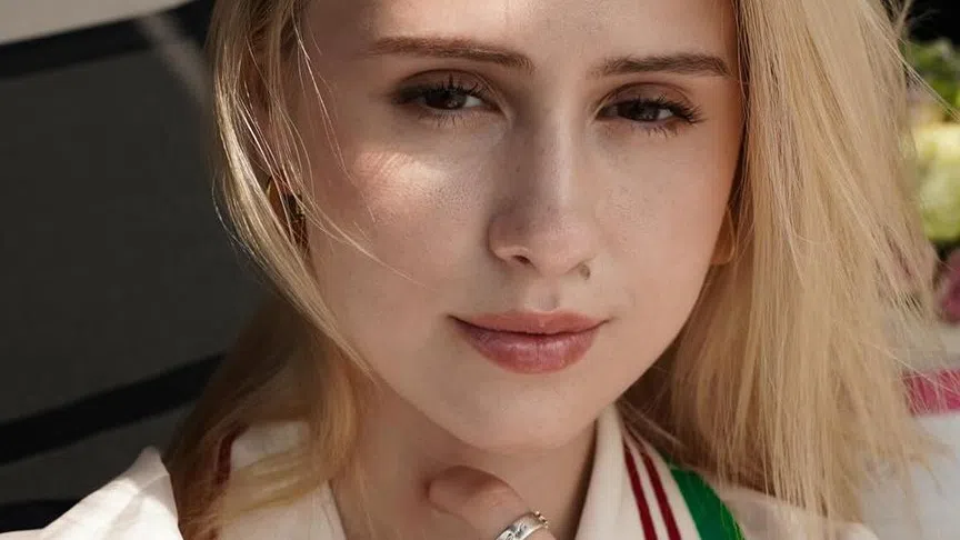 Холивуд грейна с още по ярка светлина снощи когато българската гордост