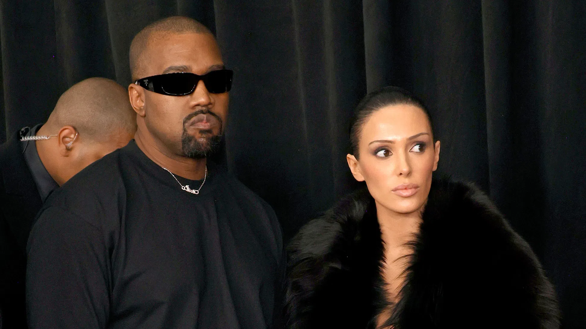 Кание Уест отново привлече внимание но този път не с