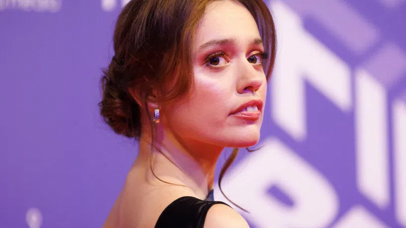 Звездата от Белият лотос актрисата Ейми Лу Ууд получила отказ