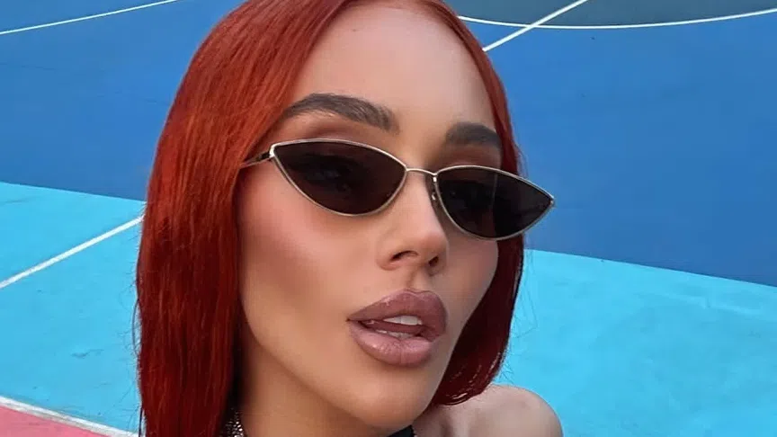 Биляна Лазарова – Биляниш сподели снимки на които позира на