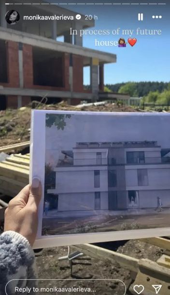  Моника Валериева 