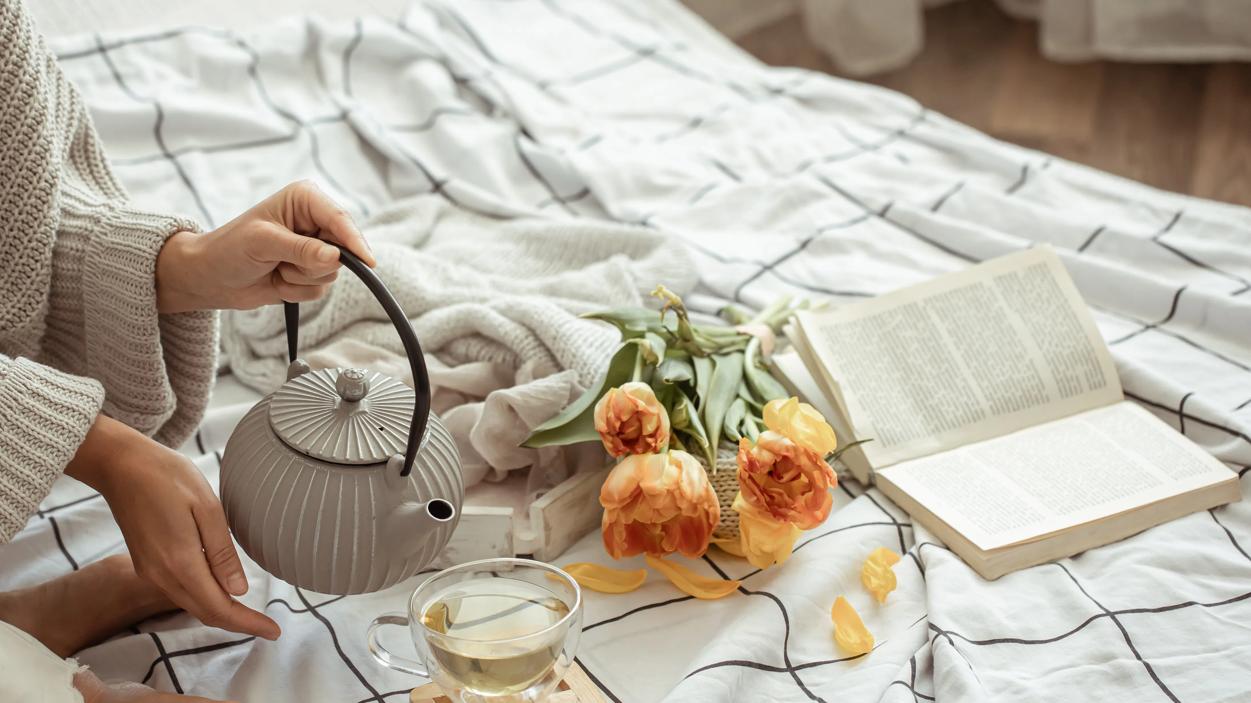 Атмосферата с която е изпълнен денят се характеризира с прекомерна