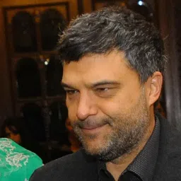 Неочаквано почина Тодор Славков Новини - woman.bg