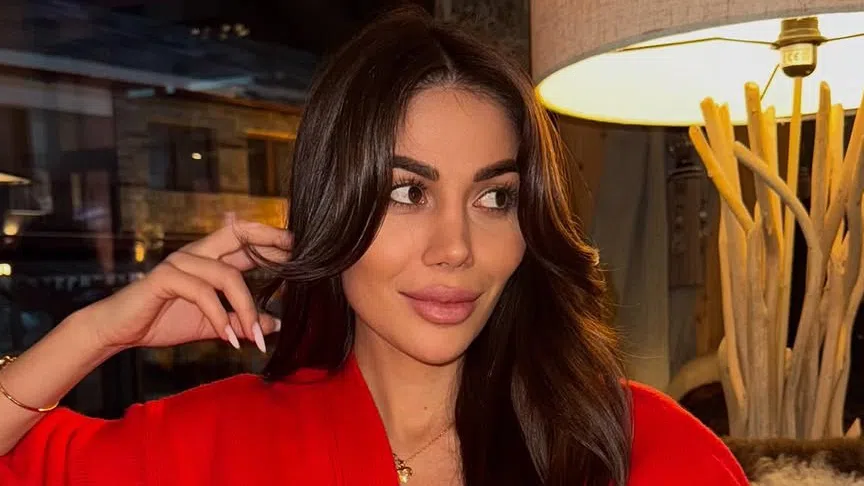 Любимката на ергенът Мартин Даниела Рупецова не спира да провокира